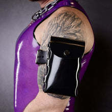 Load image into Gallery viewer, Calf/Arm Clip-on Strap - Vilain Garçon - Calf/Arm Clip-on Strap
